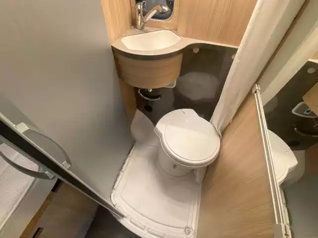 HYMER-ERIBA Future 430 T 